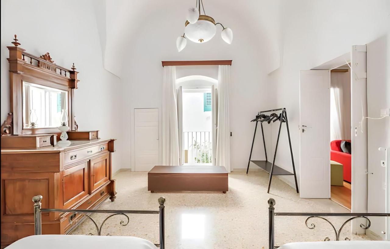 Apartament Ostuni 10Min Dal Mare - Dimora Luxury Con Terrazza Zewnętrze zdjęcie